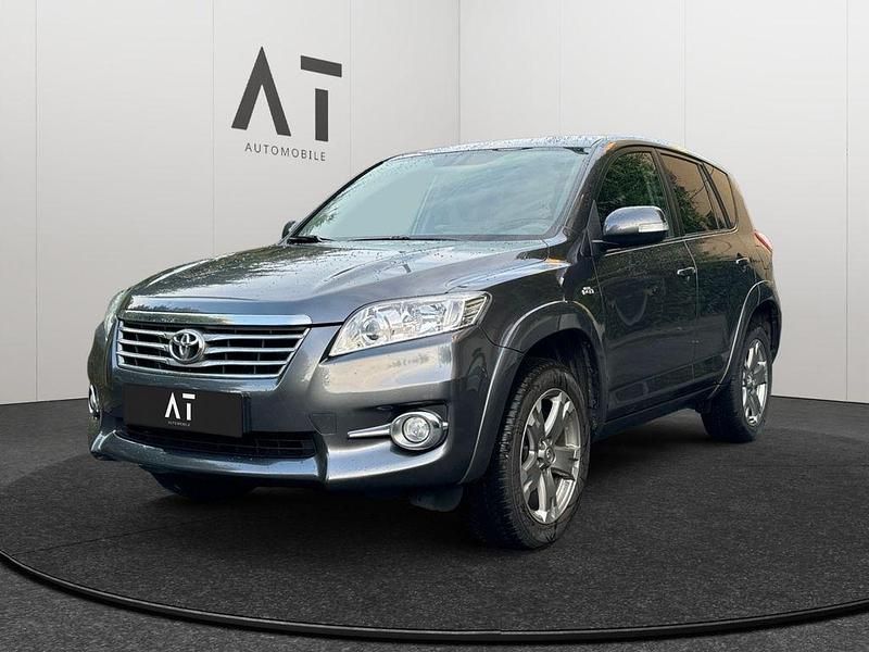 Grau Gebraucht 2011 Toyota RAV4 Executive SUV | 11.990 € (Etwas zu teuer) - Bild 1/4