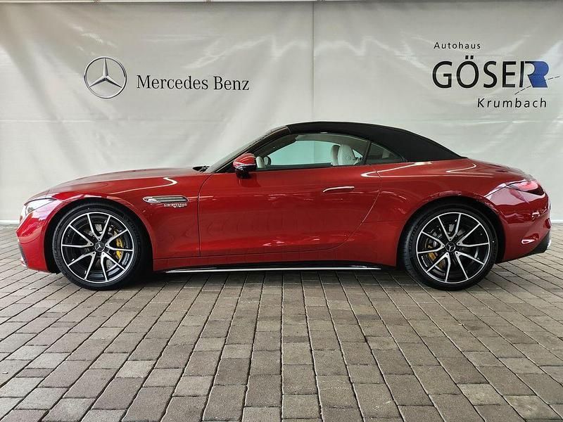 Rot Gebraucht 2023 Mercedes SL63 AMG Premium Plus Cabrio | 143.990 € (Teuer) - Bild 1/4