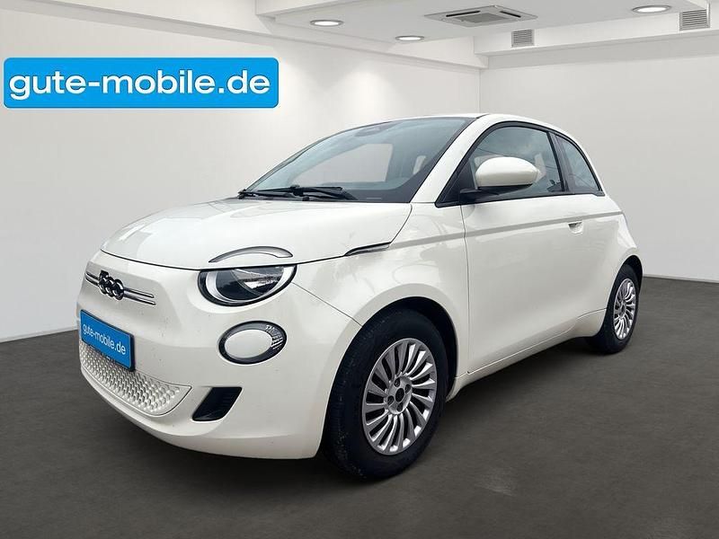 Gebraucht Fiat 500e Basis 69 kW (95 PS) 2023 Weiß Limousine
