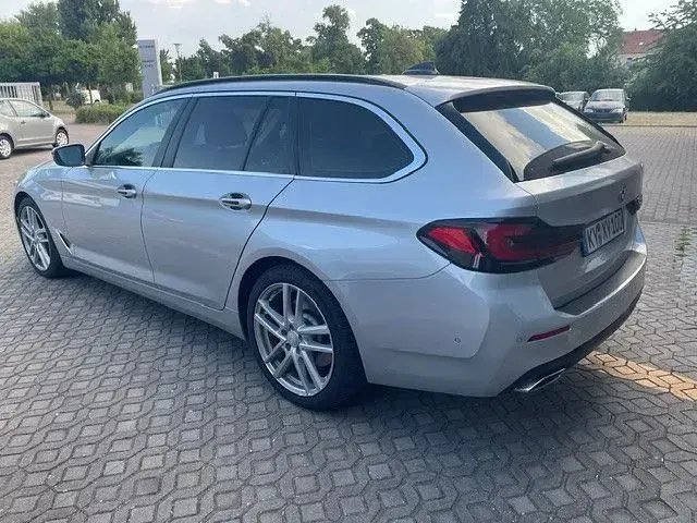 Gebraucht BMW 530 286 PS (210 kW) 2020 Silber Kombi