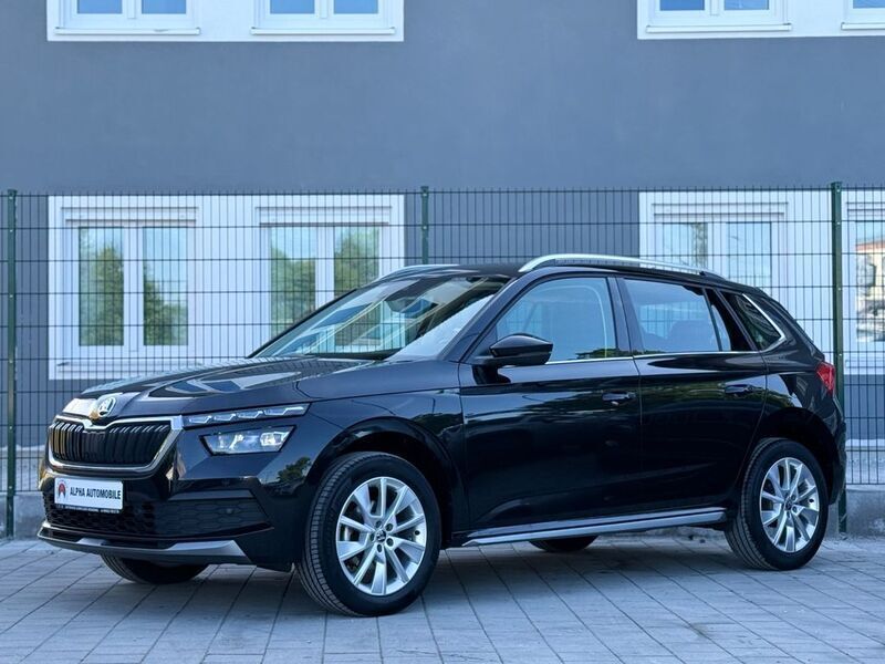 Schwarzmagic perleffekt Gebraucht 2021 Skoda Kamiq Style SUV | 21.890 € (Fairer Preis) - Bild 1/4
