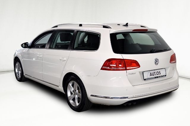 Gebraucht VW Passat Comfortline 140 PS (102 kW) 2013 Weiß Kombi