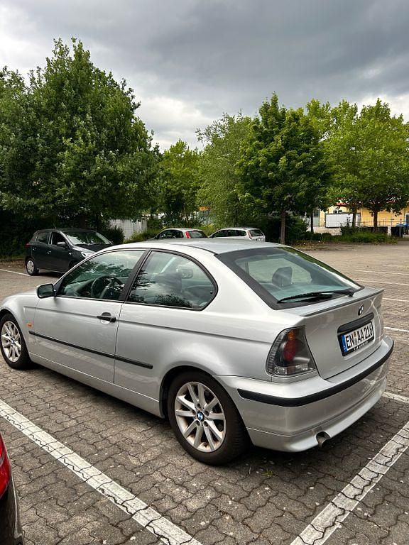 Gebraucht BMW 316 Compact 116 PS (85 kW) 2002 Grau Kleinwagen