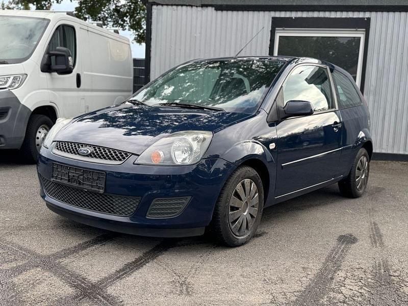 Blau Gebraucht 2008 Ford Fiesta Style Kleinwagen | 1.499 € (Fairer Preis) - Bild 1/4