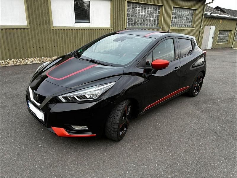 Gebraucht Nissan Micra Tekna 90 PS (66 kW) 2018 Schwarz Kleinwagen