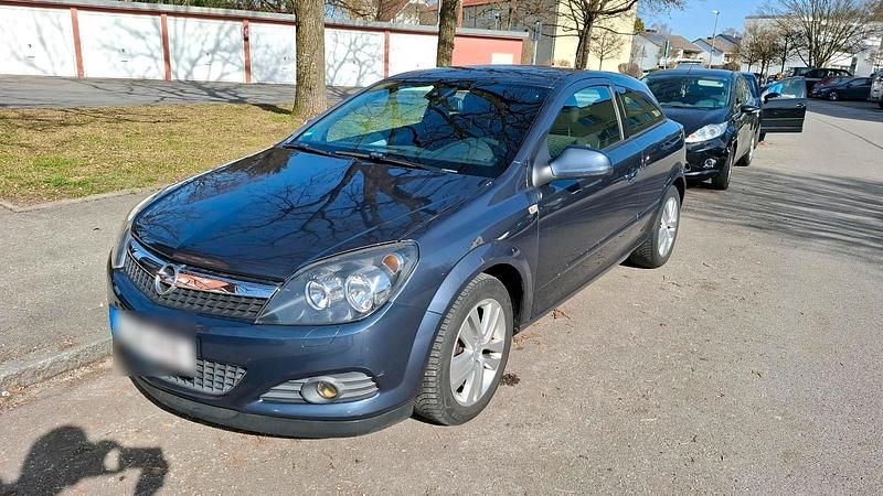Gebraucht Opel Astra GTC 116 PS (85 kW) 2010 Blau Limousine