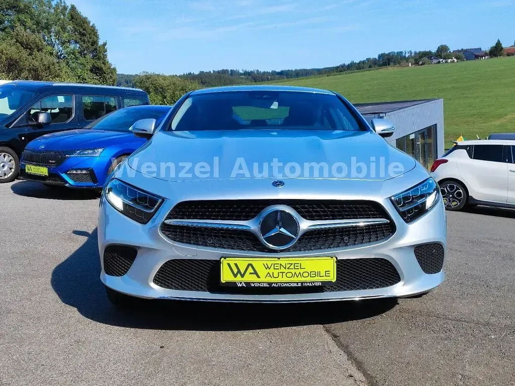 Gebraucht Mercedes CLS450 367 PS (269 kW) 2019 Silber Coupé