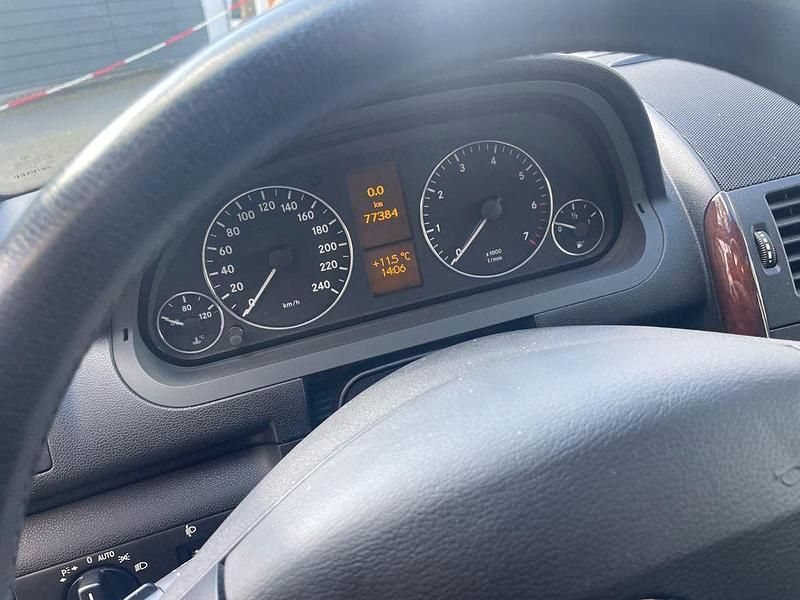 Gebraucht Mercedes A150 Elegance 95 PS (69 kW) 2007 Schwarz Van / Kleinbus