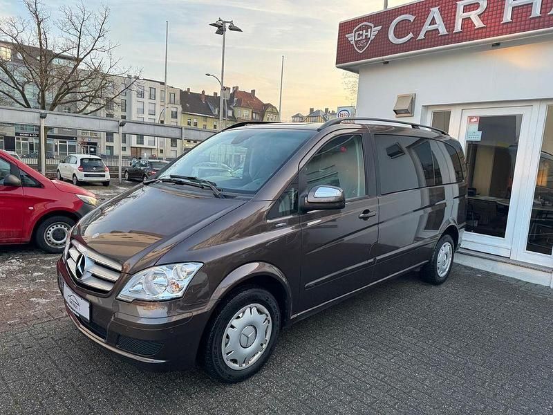 Gebraucht Mercedes Viano Edition 163 PS (119 kW) 2014 Braun Van / Kleinbus