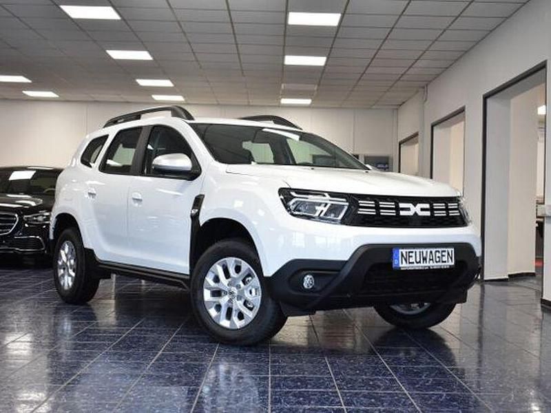 Gletscherweiss Gebraucht 2024 Dacia Duster SUV | 28.770 € (Fairer Preis) - Bild 1/4