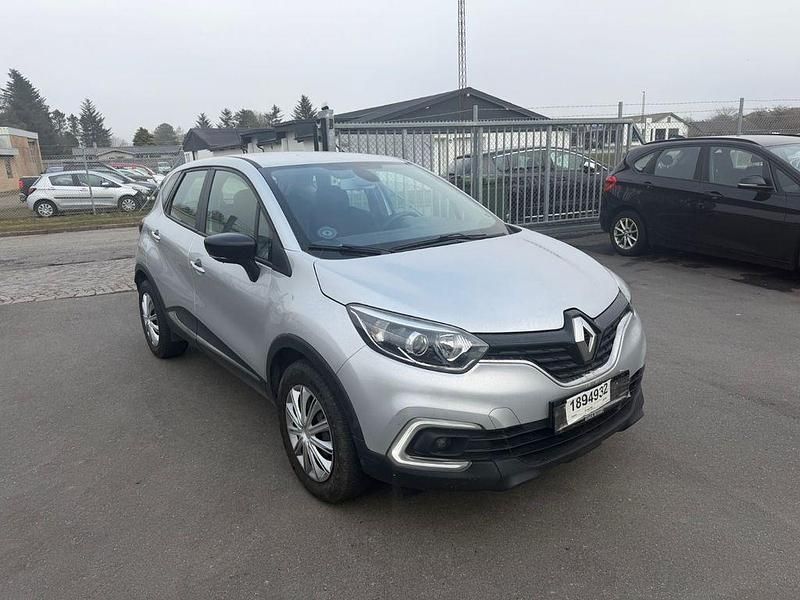 Gebraucht Renault Captur Intens 90 PS (66 kW) 2019 Silber SUV
