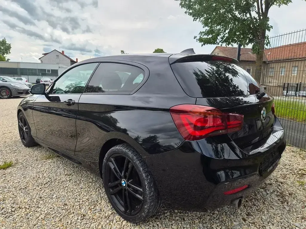 Gebraucht BMW 118 M Sport 136 PS (100 kW) 2018 Schwarz Kleinwagen