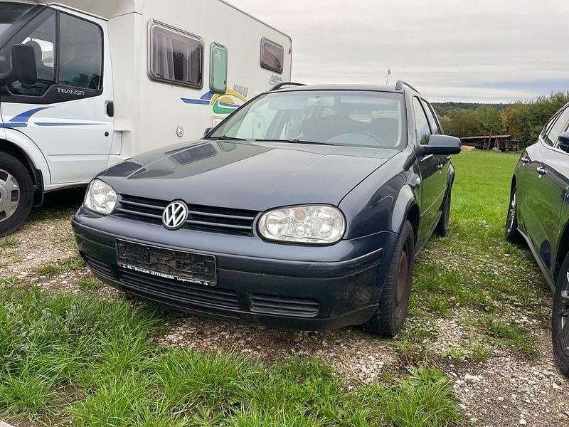 Blau Gebraucht 2003 VW Golf IV Pacific Kombi | 700 € (Superpreis) - Bild 1/4