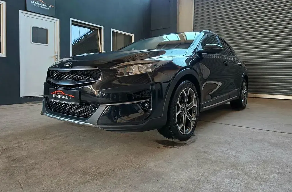 Gebraucht Kia XCeed 140 PS (102 kW) 2020 Schwarz SUV