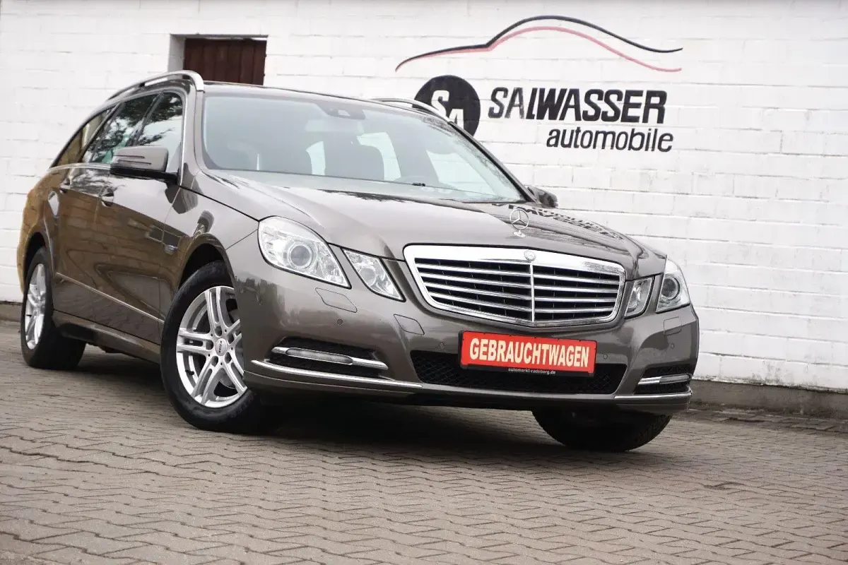 Usata Mercedes E200 184 CV (135 kW) 2012 Grigio Station wagon