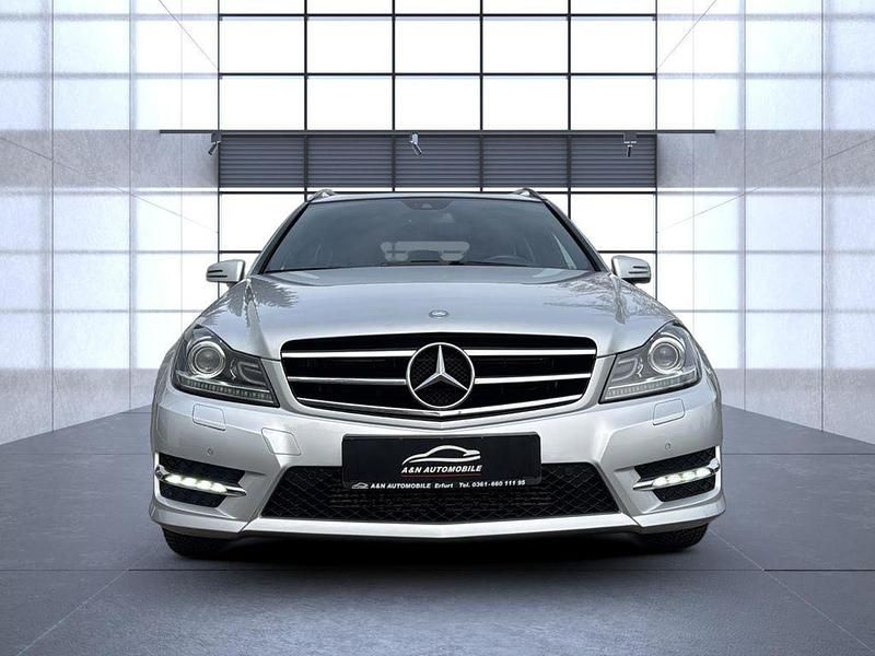Gebraucht Mercedes C220 AMG 170 PS (125 kW) 2014 Silber Limousine