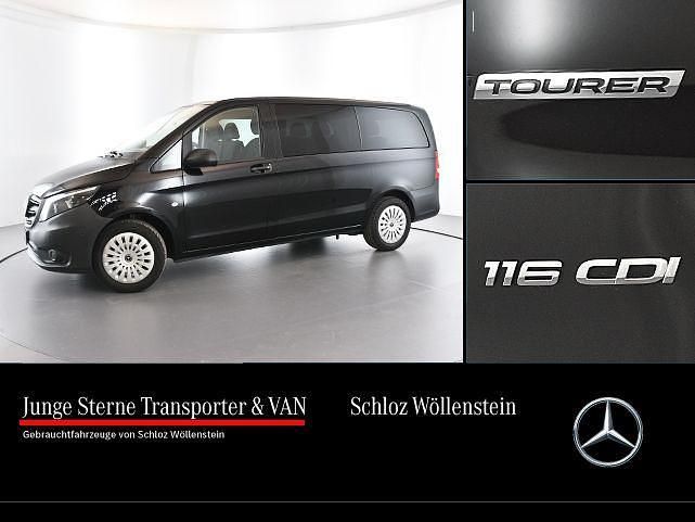 Obsidianschwarz metallic Gebraucht 2023 Mercedes Vito Van | 37.870 € (Fairer Preis) - Bild 1/4