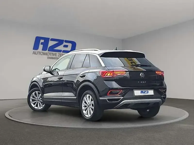 Second-hand VW T-Roc R 150 CP (110 kW) 2023 Negru SUV