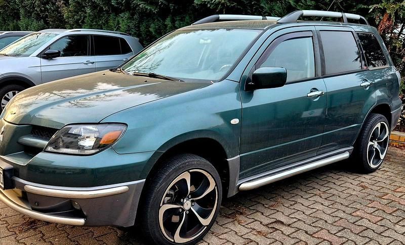Gebraucht Mitsubishi Outlander 160 PS (117 kW) 2003 Grau SUV