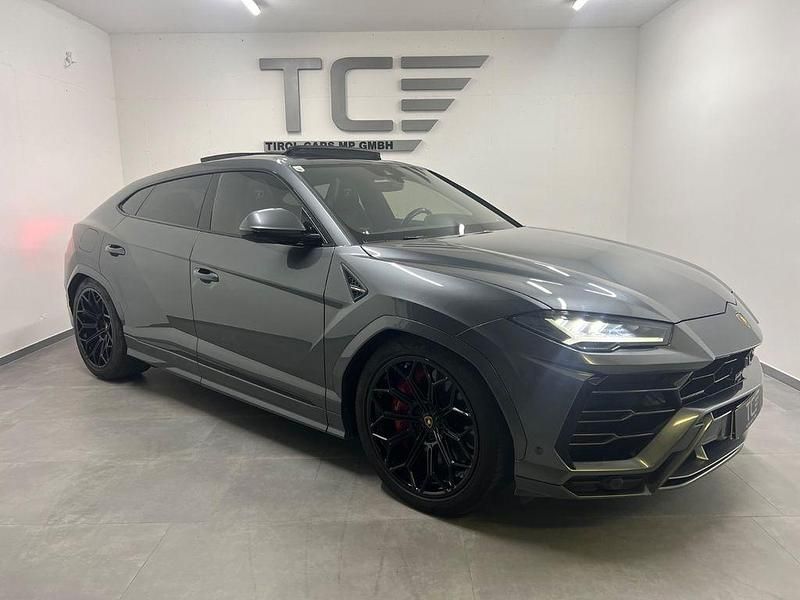 Grau Gebraucht 2020 Lamborghini Urus SUV | 209.990 € (Fairer Preis) - Bild 1/3
