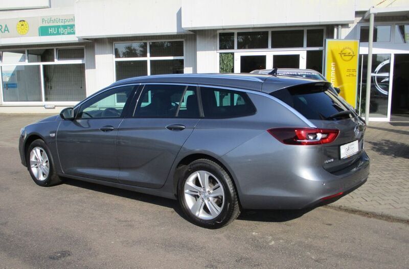 Gebraucht Opel Insignia Elegance 122 PS (89 kW) 2021 Grau Kombi