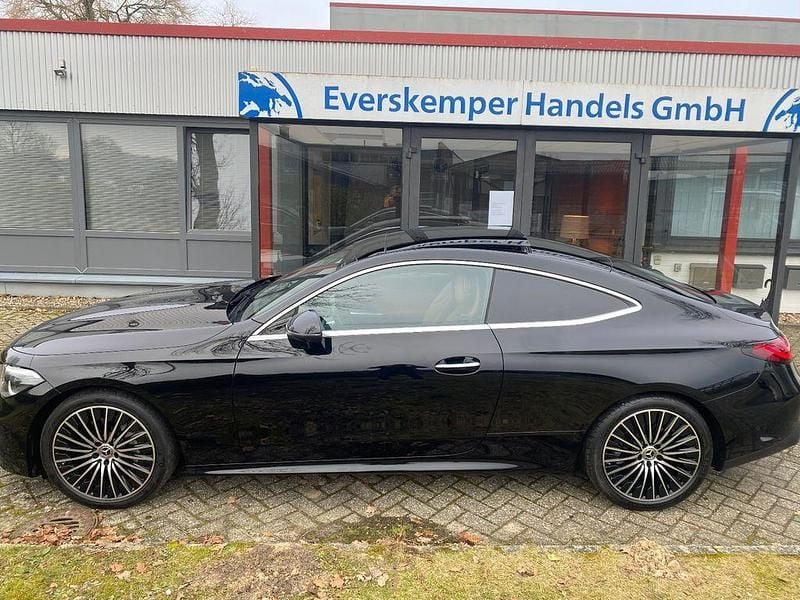 Gebraucht Mercedes CLE220 Advanced Plus 197 PS (144 kW) 2024 Schwarz Coupé