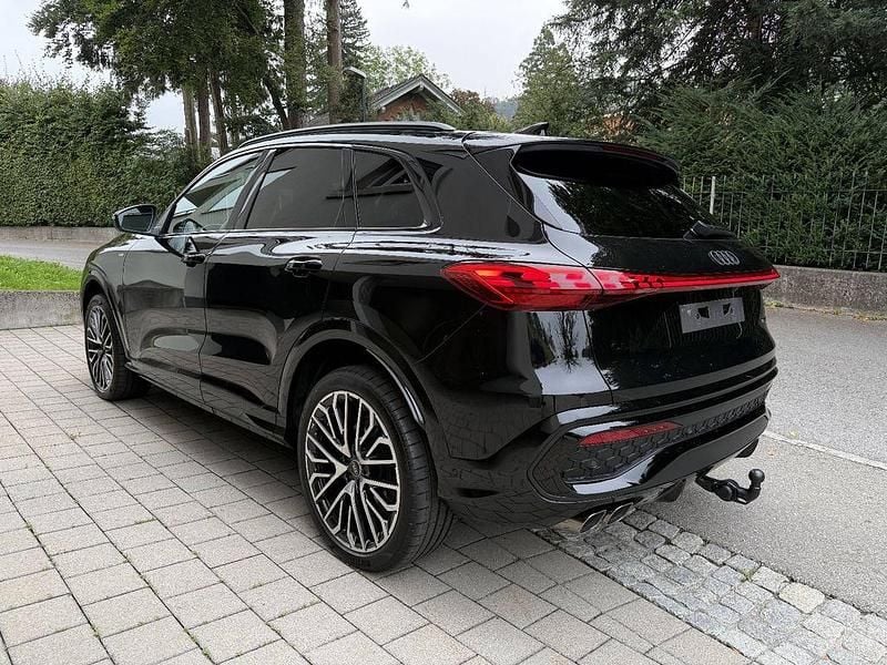 Neu Audi Q5 S-Line 204 PS (150 kW) 2026 Schwarz SUV