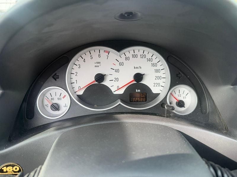 Second-hand Opel Corsa 60 CP (44 kW) 2006 Negru Hatchback