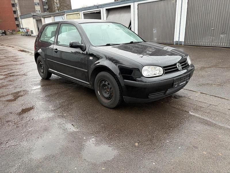 Gebraucht VW Golf IV 102 PS (75 kW) 2002 Schwarz Limousine