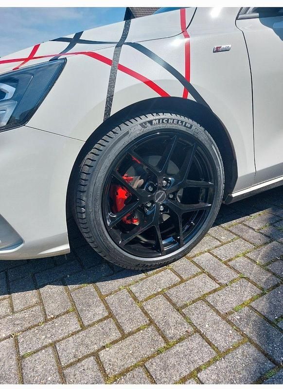 Gebraucht Ford Focus ST-Line X 150 PS (110 kW) 2021 Weiß Kombi