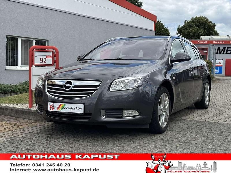 Grau Gebraucht 2009 Opel Insignia Kombi | 2.990 € (Fairer Preis) - Bild 1/3