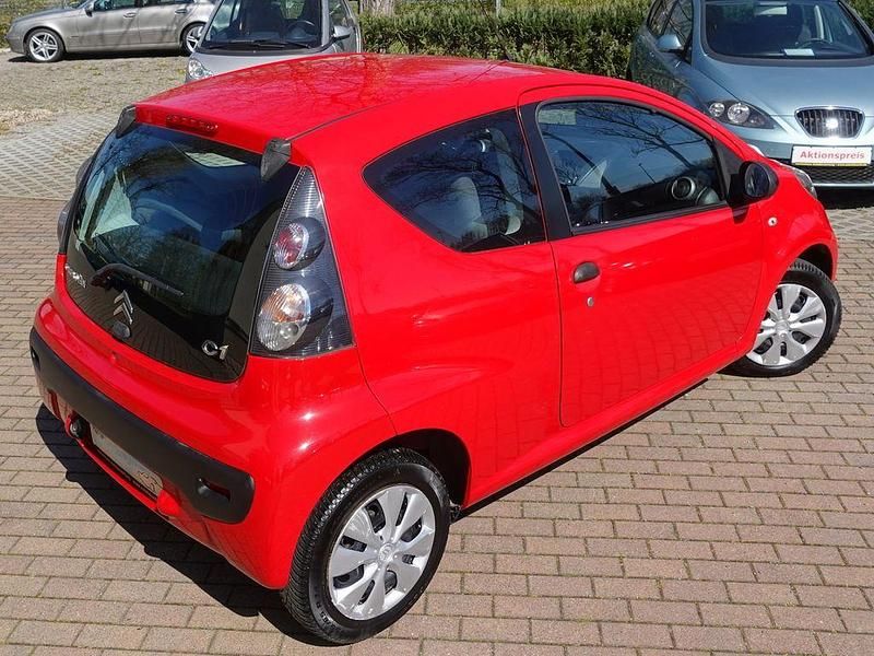 Gebraucht Citroën C1 68 PS (50 kW) 2012 Rot Kleinwagen