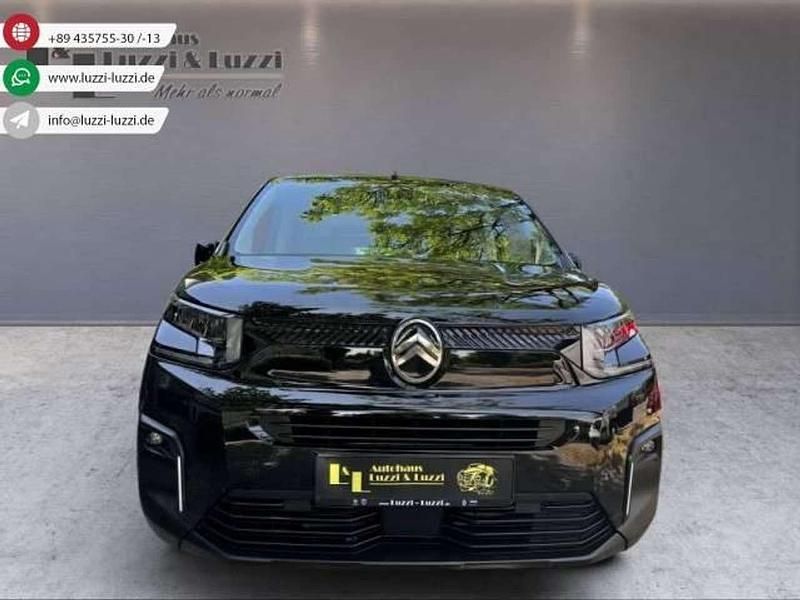 Lackierung schwarz perla ner Gebraucht 2024 Citroën Berlingo Van / Kleinbus | 28.990 € (Teuer) - Bild 1/1