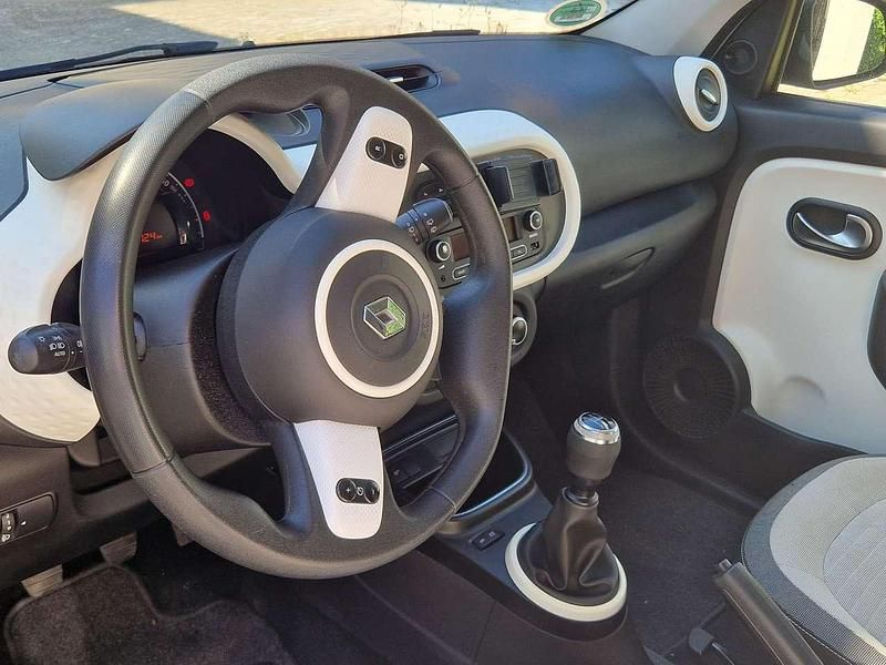 Weiß Gebraucht 2020 Renault Twingo SE Kleinwagen | 8.950 € (Fairer Preis) - Bild 1/4