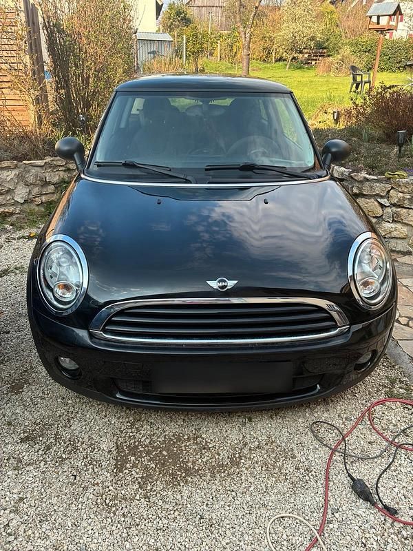 Gebraucht Mini Cooper 90 PS (66 kW) 2009 Schwarz Kleinwagen