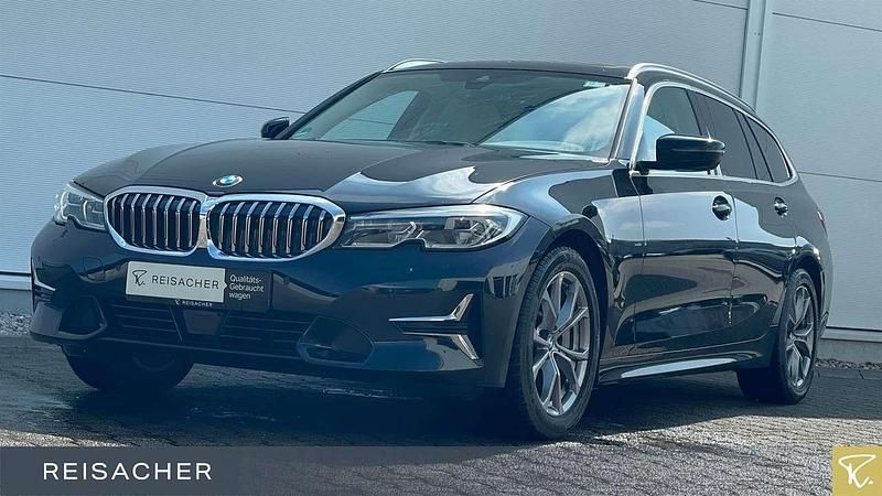 Gebraucht BMW 330 Efficient Dynamics 258 PS (189 kW) 2022 Saphirschwarz metallic Kombi