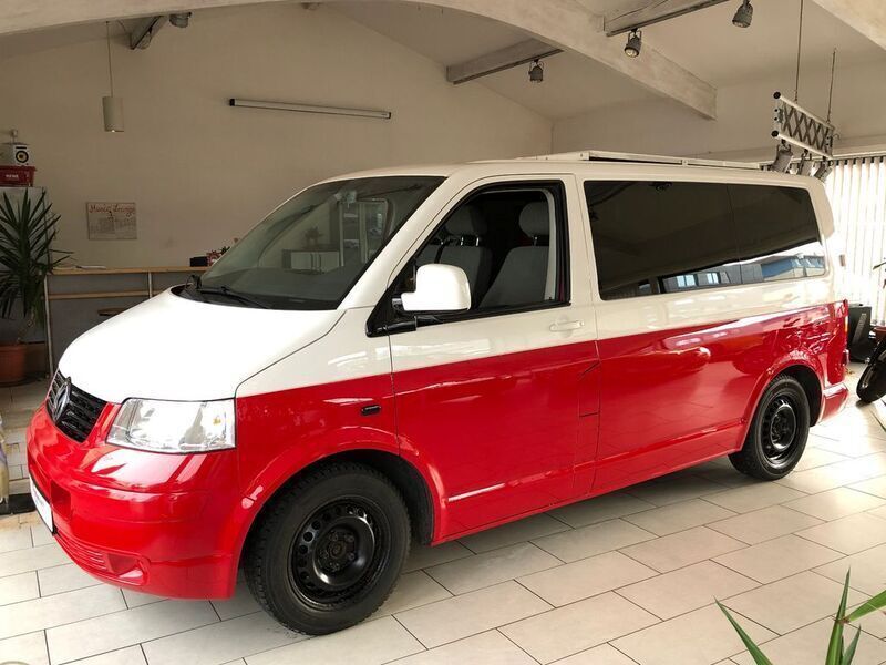 Rot Gebraucht 2006 VW T5 Van | 15.990 € - Bild 1/4