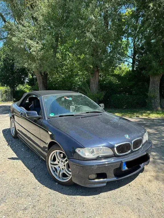 Gebraucht BMW 325 Cabriolet Sport Line 192 PS (141 kW) 2006 Blau Cabrio