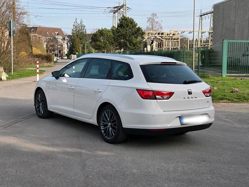 Usata Seat Leon 110 CV (80 kW) 2016 Bianco Station wagon