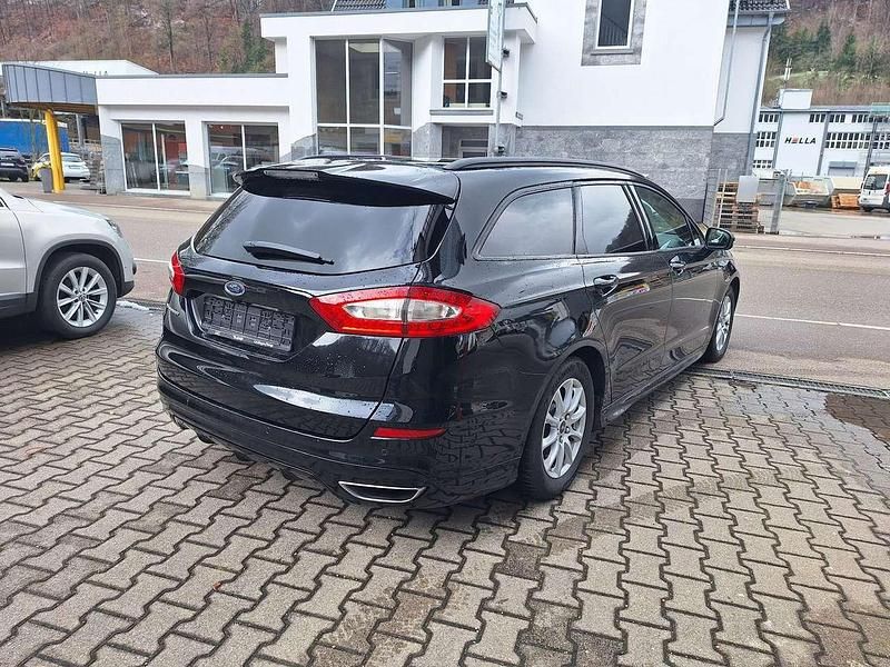 Gebraucht Ford Mondeo ST-Line 179 PS (131 kW) 2016 Iridiumschwarz metallic Kombi