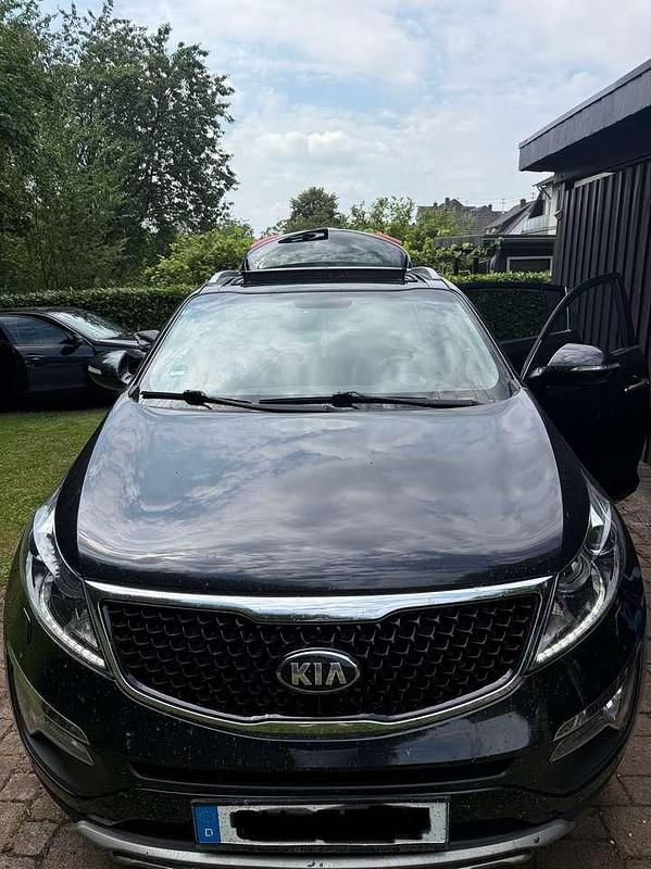 Schwarz Gebraucht 2015 Kia Sportage 2 SUV | 12.500 € (Fairer Preis) - Bild 1/4