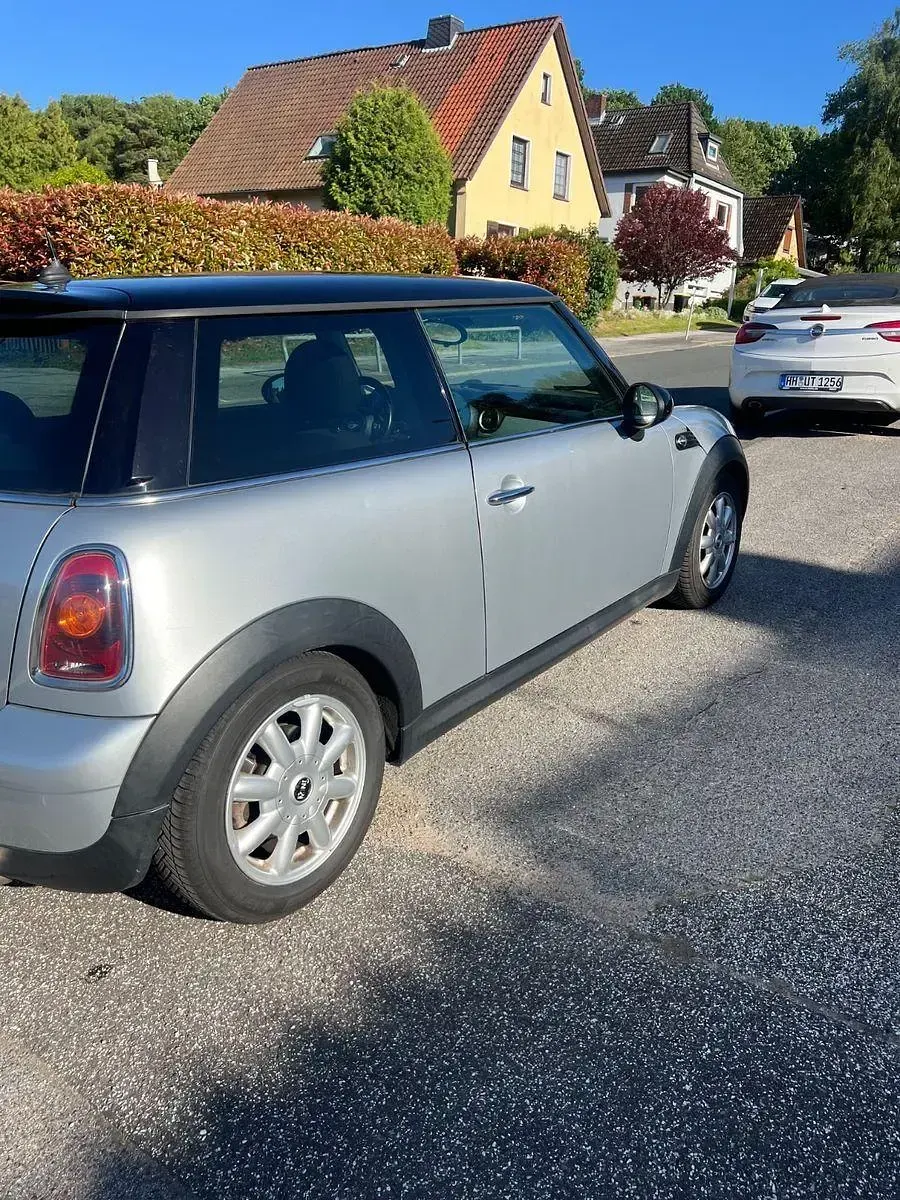 Gebraucht Mini Cooper 120 PS (88 kW) 2007 Silber Kleinwagen
