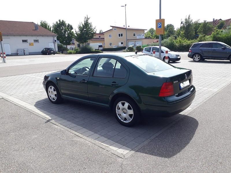 Gebraucht 1999 VW Bora Highline Limousine | 1.899 € (Fairer Preis) - Bild 1/4