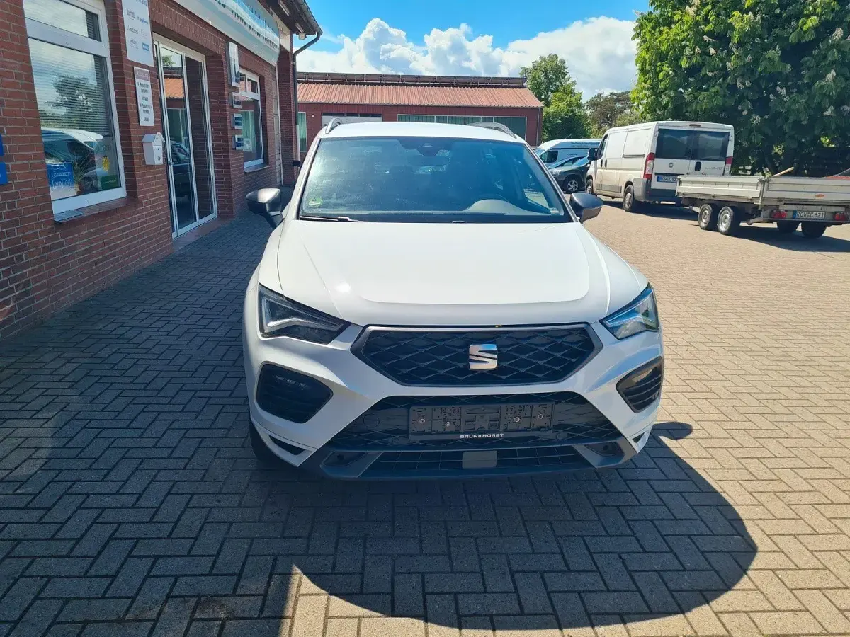 Gebraucht Seat Ateca 4Drive 150 PS (110 kW) 2022 Weiß SUV