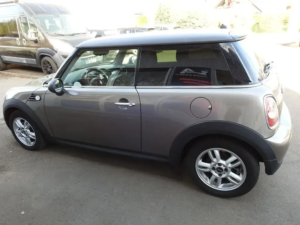 Używany Mini One D 90 KM (66 kW) 2013 Szary Hatchback