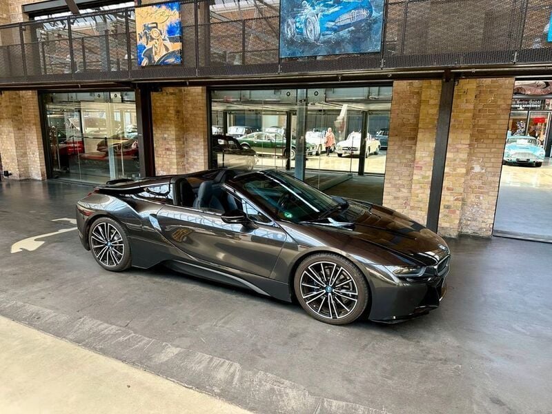 Gebraucht BMW i8 Sport Line 231 PS (169 kW) 2019 Grau Coupé