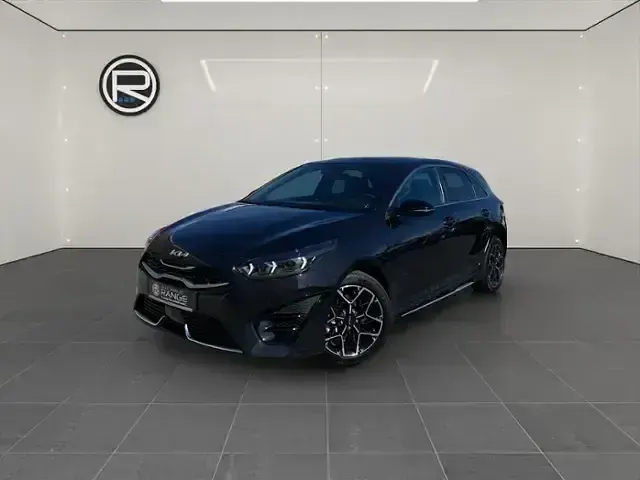 Neu Kia Ceed GT-Line 140 PS (102 kW) 2026 Schwarz Kleinwagen