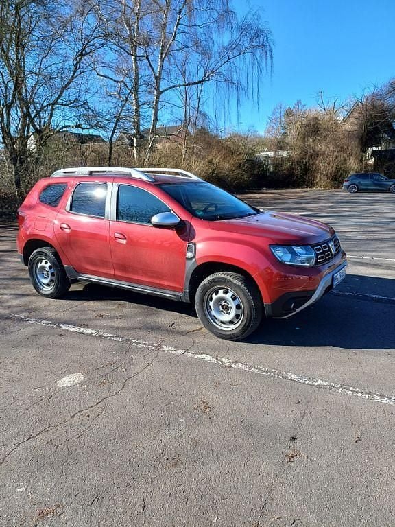 Gebraucht Dacia Duster Comfort 131 PS (96 kW) 2019 Rot SUV