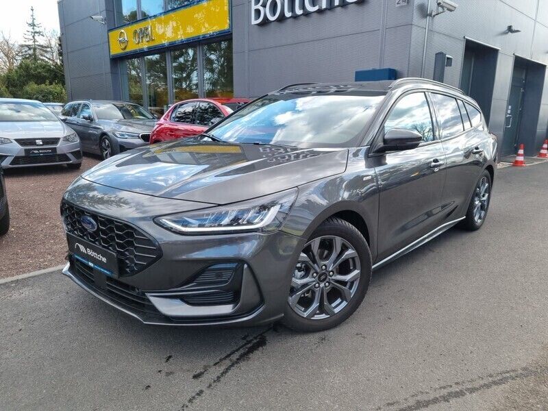 Grau Gebraucht 2024 Ford Focus ST-Line Kombi | 22.980 € (Fairer Preis) - Bild 1/4