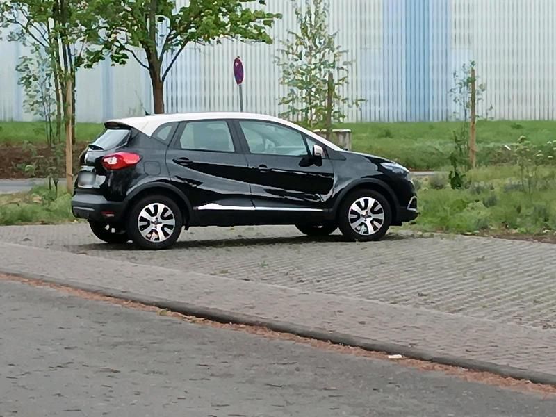 Gebraucht Renault Captur 90 PS (66 kW) 2013 Schwarz SUV